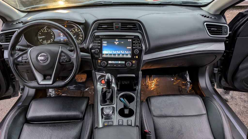 2018 Nissan Maxima Image 13