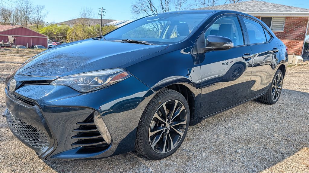 2018 Toyota Corolla Image 3
