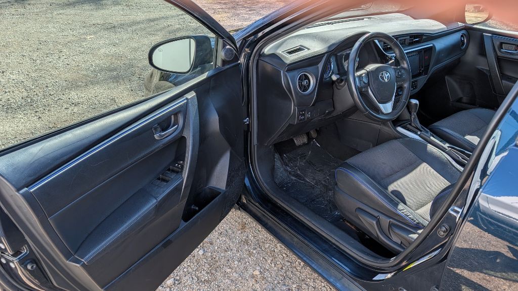 2018 Toyota Corolla Image 7