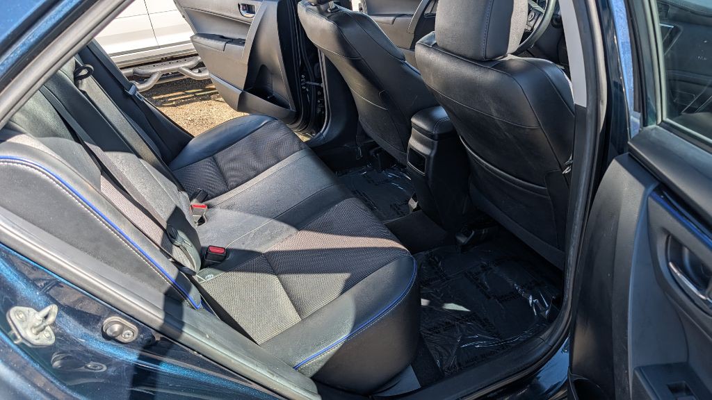 2018 Toyota Corolla Image 11