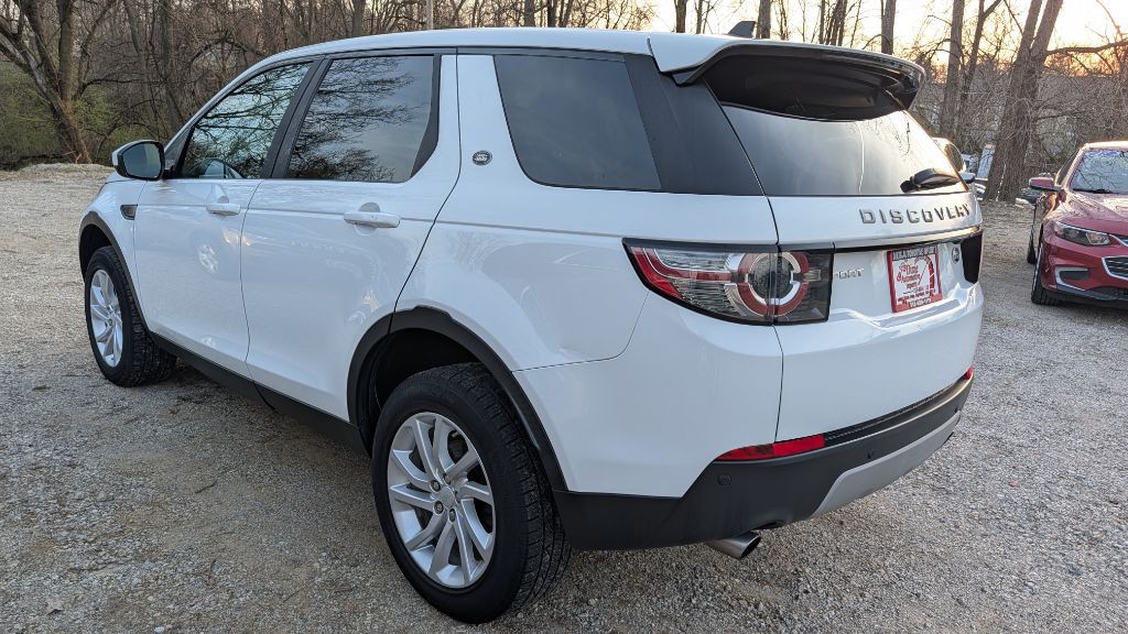 2016 Land Rover Discovery Sport Image 6
