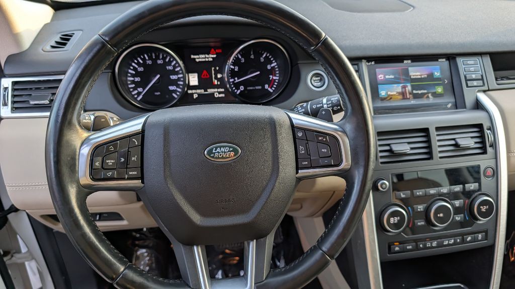 2016 Land Rover Discovery Sport Image 15