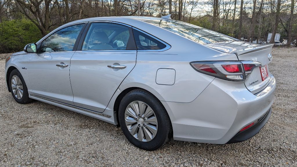 2016 Hyundai Sonata Image 4