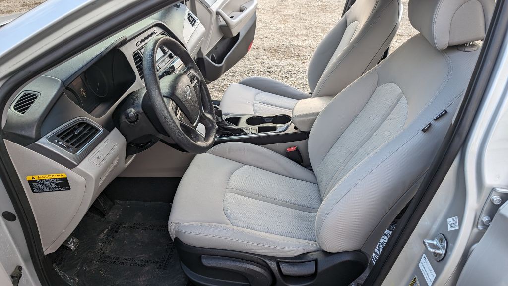 2016 Hyundai Sonata Image 13