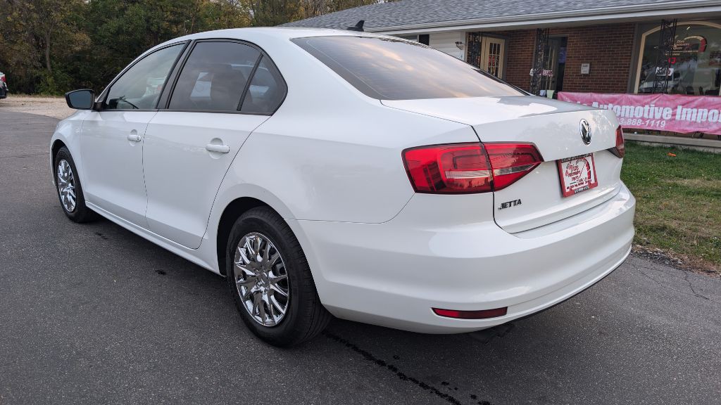 2015 Volkswagen Jetta Image 5