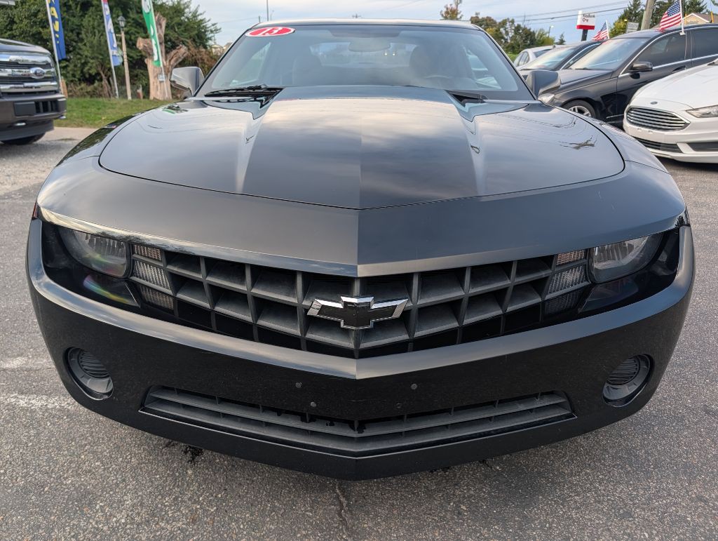 2013 Chevrolet Camaro Image 2