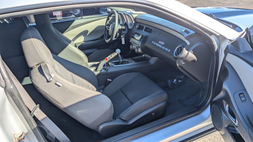 2010 Chevrolet Camaro Image 11