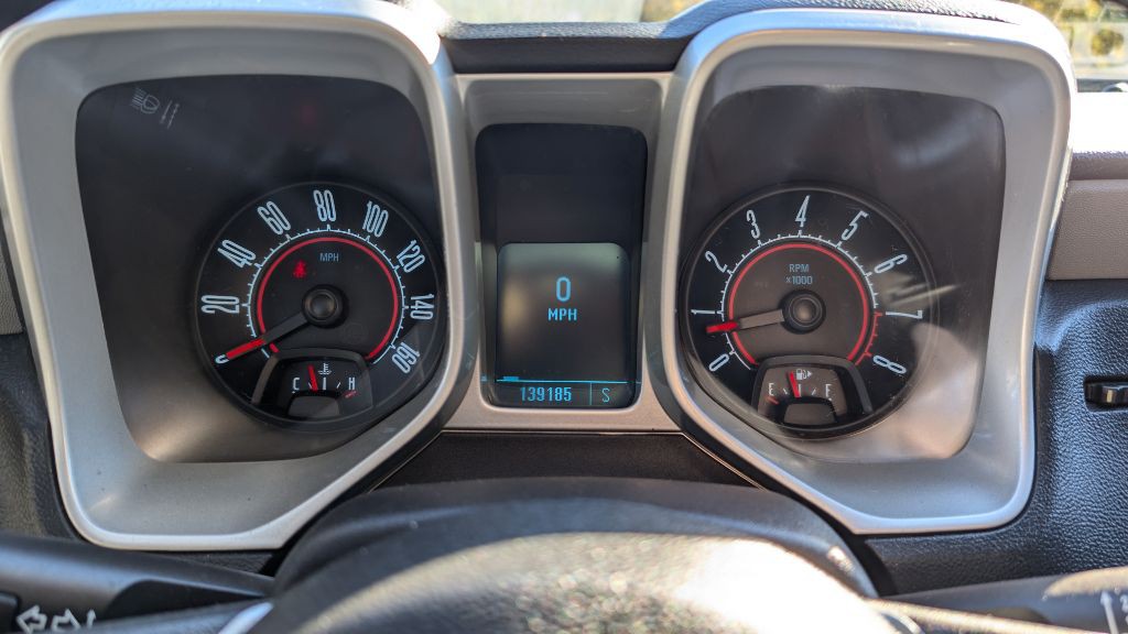 2010 Chevrolet Camaro Image 13