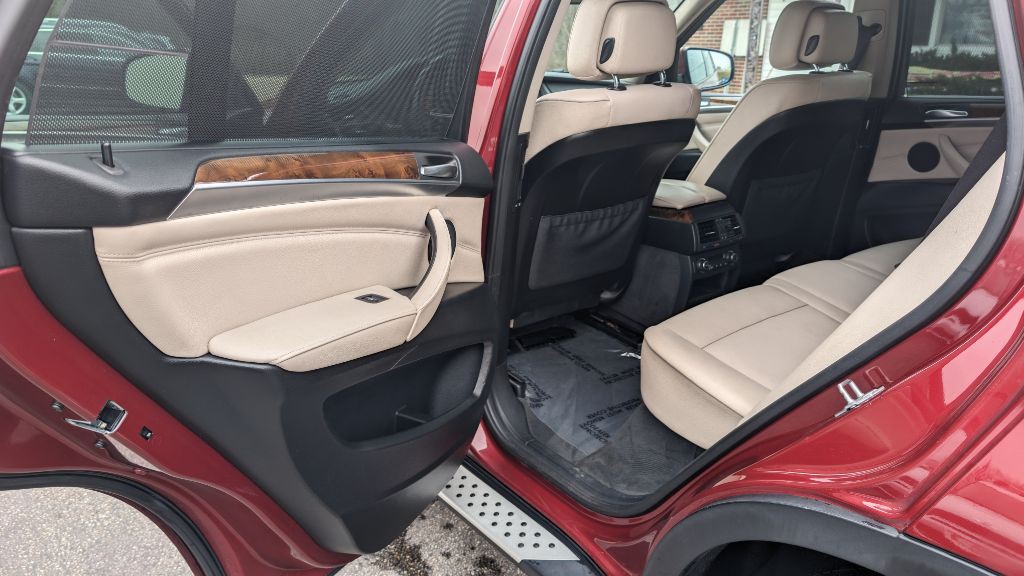 2013 BMW X5 Image 9