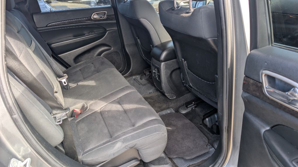 2012 Jeep Grand Cherokee Image 12