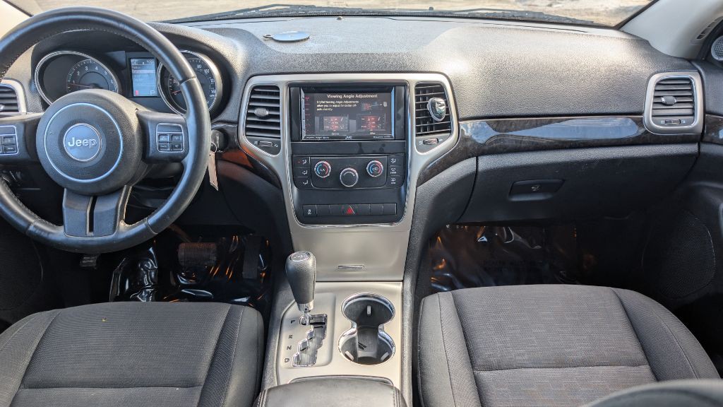 2012 Jeep Grand Cherokee Image 15
