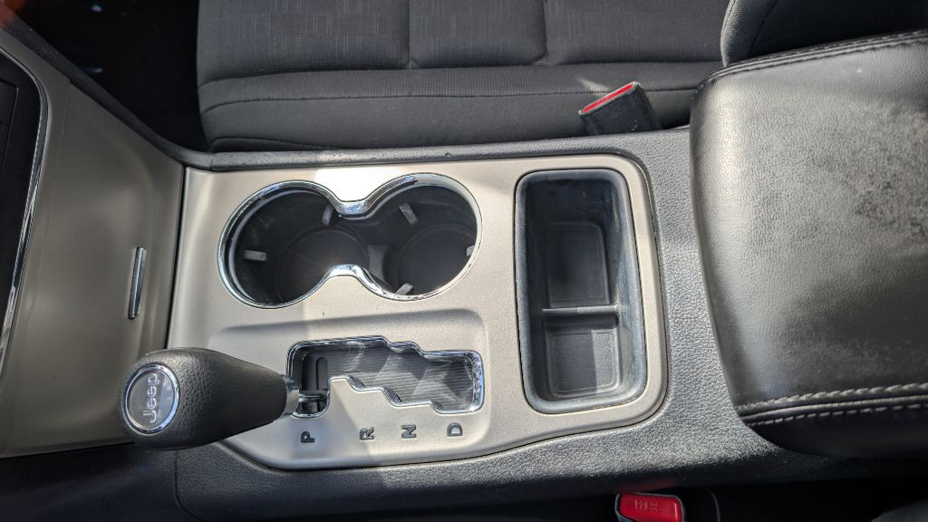 2012 Jeep Grand Cherokee Image 19