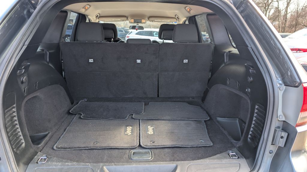 2012 Jeep Grand Cherokee Image 20