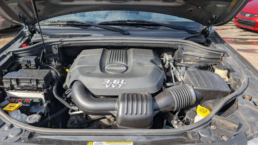 2012 Jeep Grand Cherokee Image 21