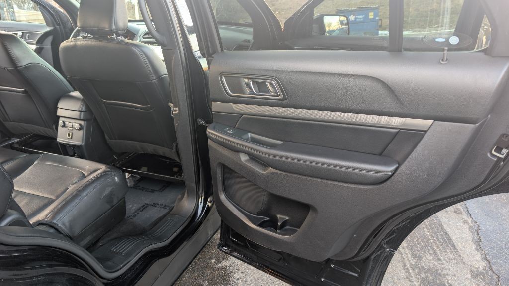2018 Ford Explorer Image 11