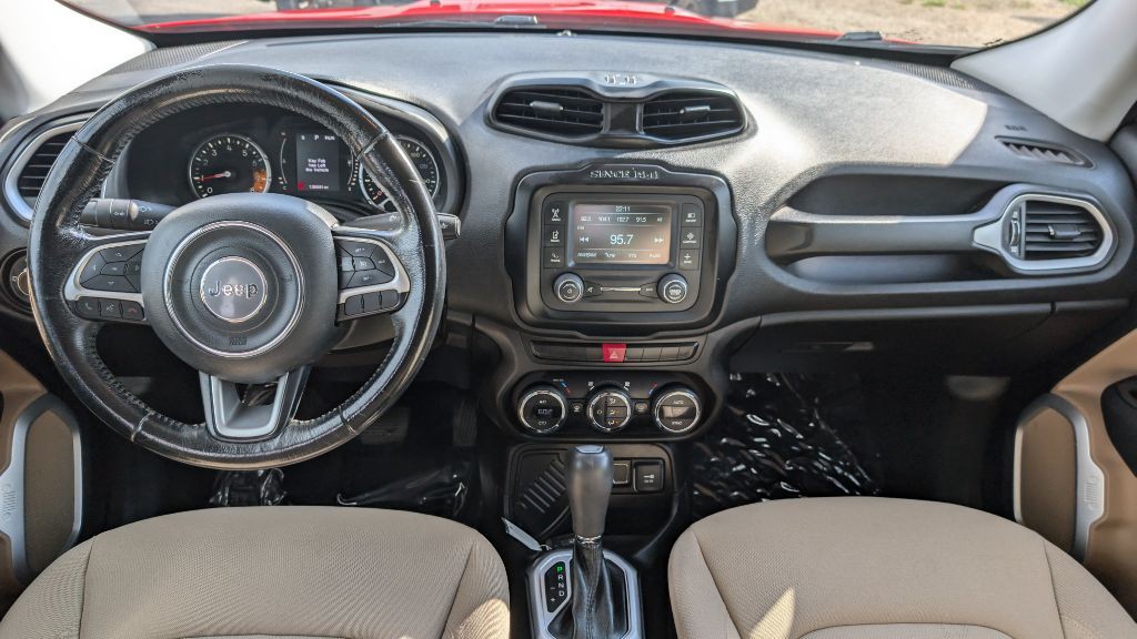 2015 Jeep Renegade Image 15