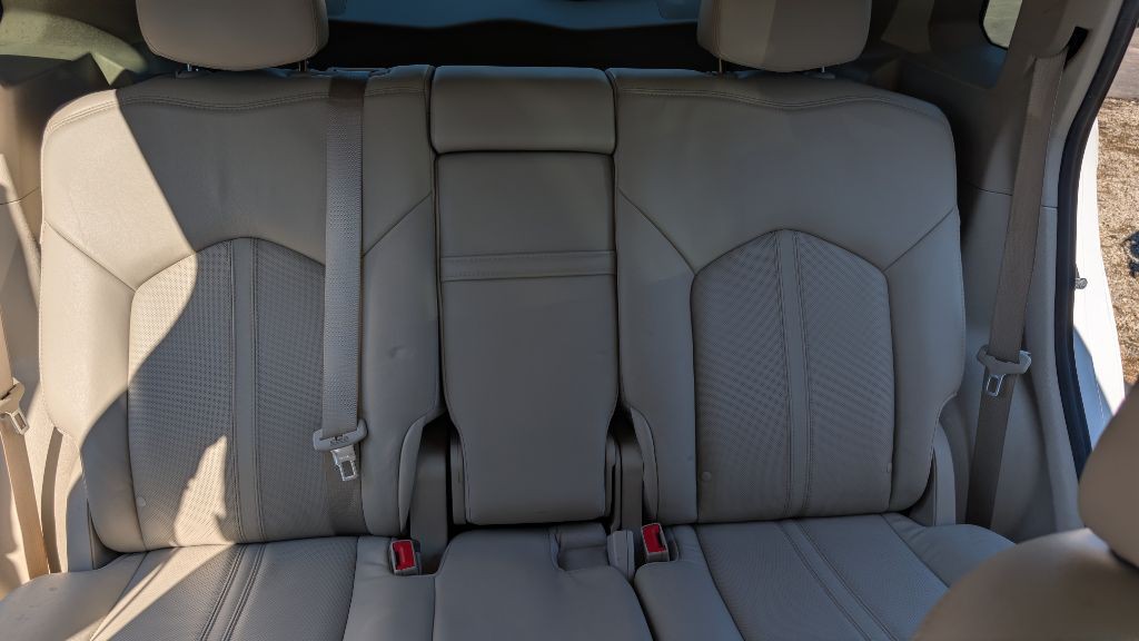 2016 Cadillac SRX Image 12