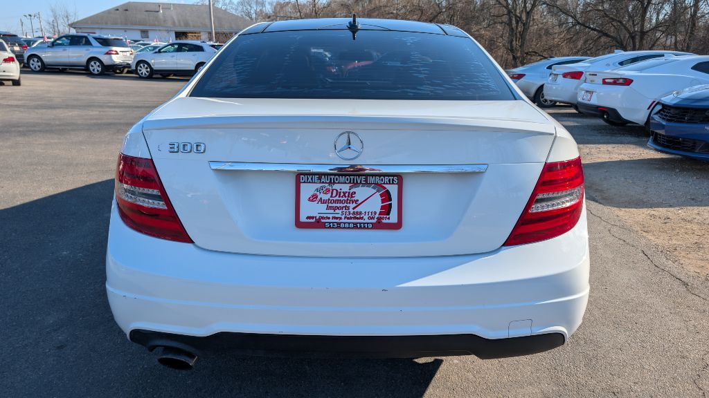 2013 Mercedes-Benz C-Class Image 5