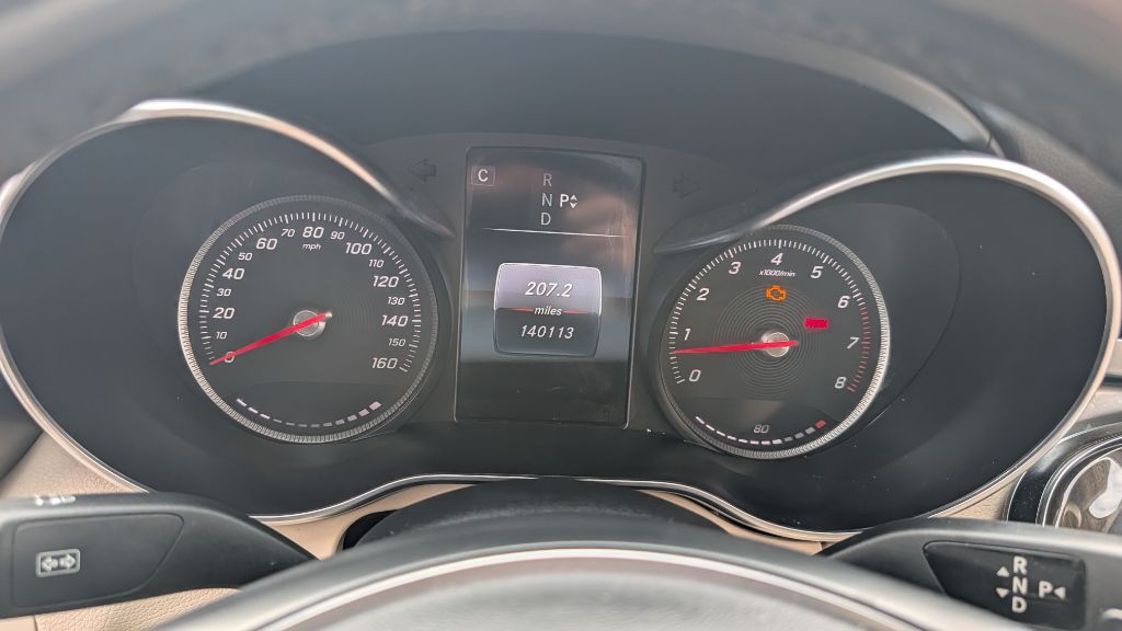 2017 Mercedes-Benz C-Class Image 16