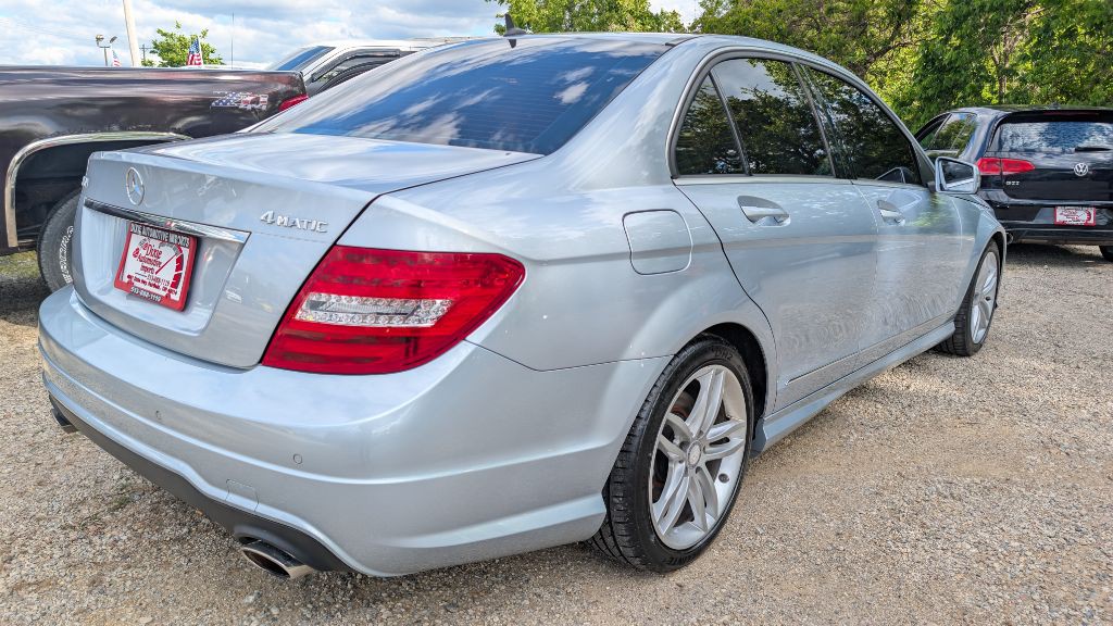 2014 Mercedes-Benz C-Class Image 6