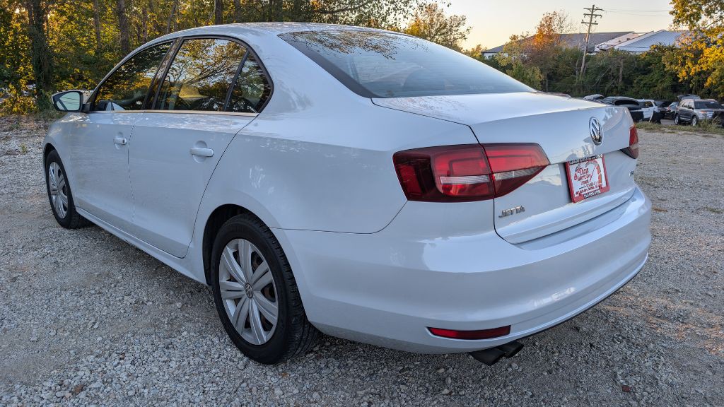 2017 Volkswagen Jetta Image 6