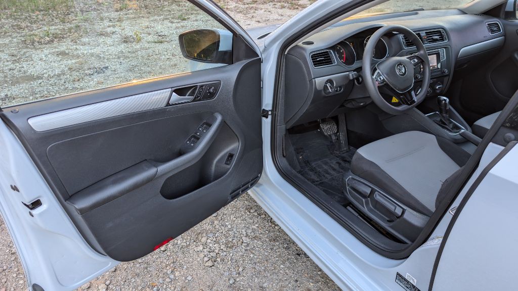 2017 Volkswagen Jetta Image 8