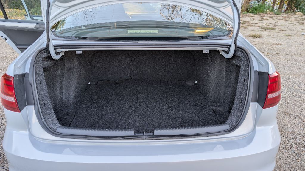 2017 Volkswagen Jetta Image 20