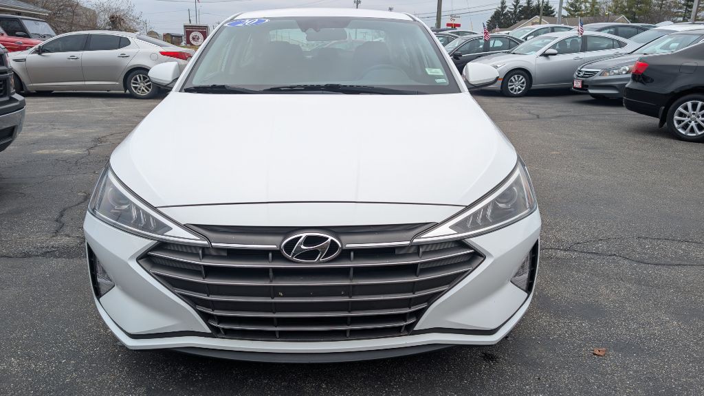 2020 Hyundai Elantra Image 2