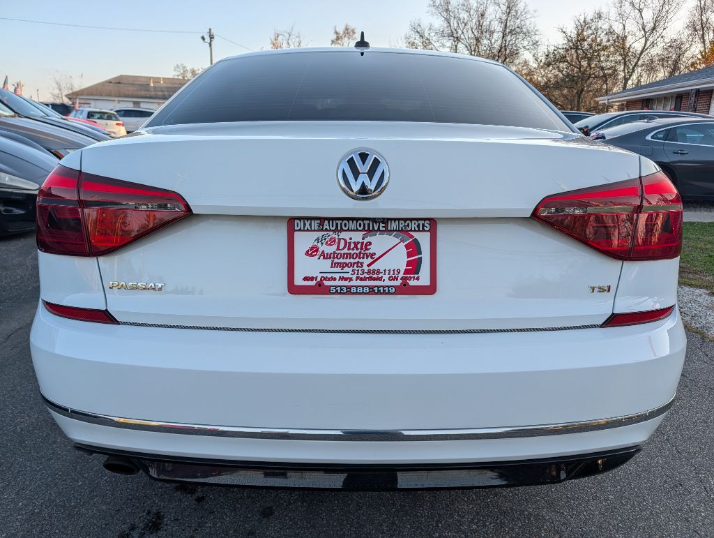2018 Volkswagen Passat Image 6