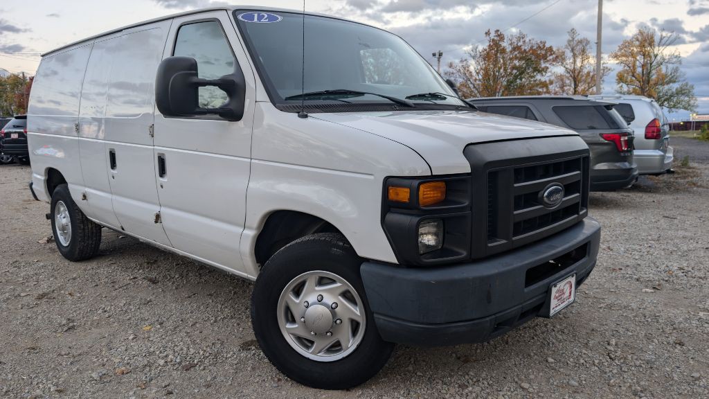 2012 Ford Econoline Image 1