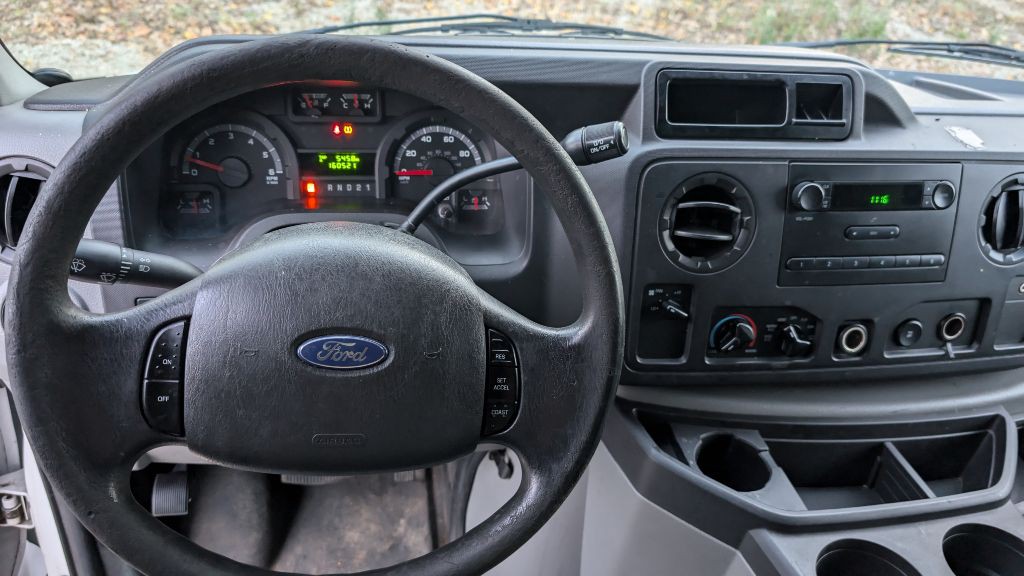 2012 Ford Econoline Image 8