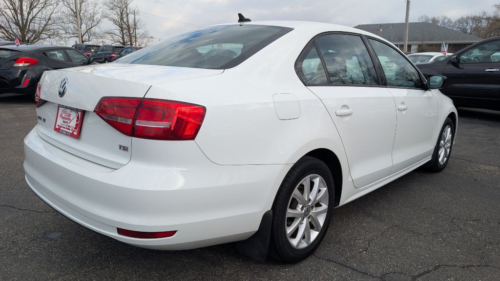 2015 Volkswagen Jetta Image 5