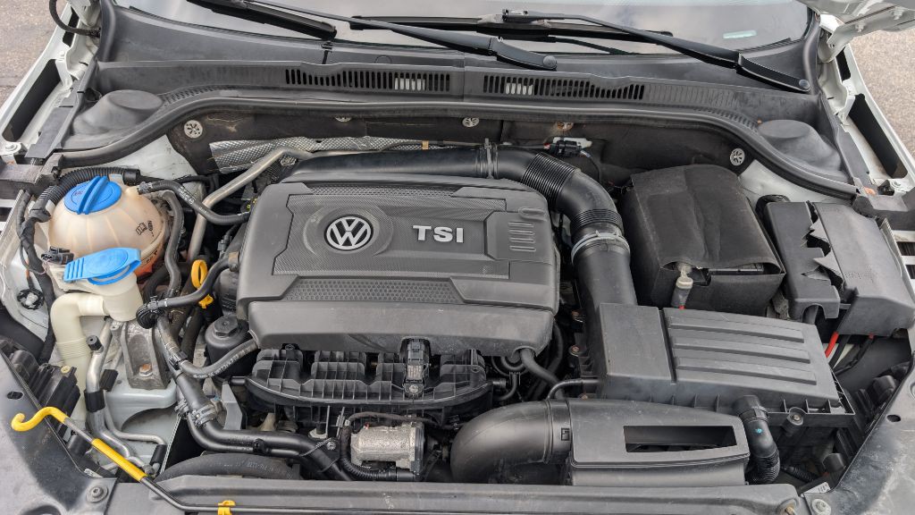 2015 Volkswagen Jetta Image 19