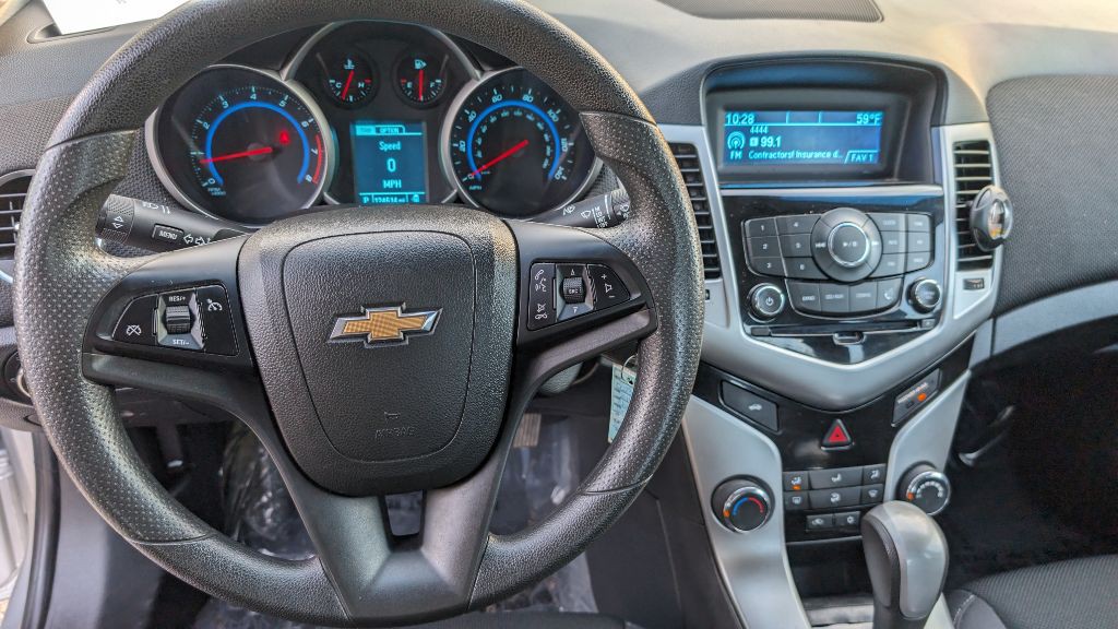 2016 Chevrolet Cruze Image 9