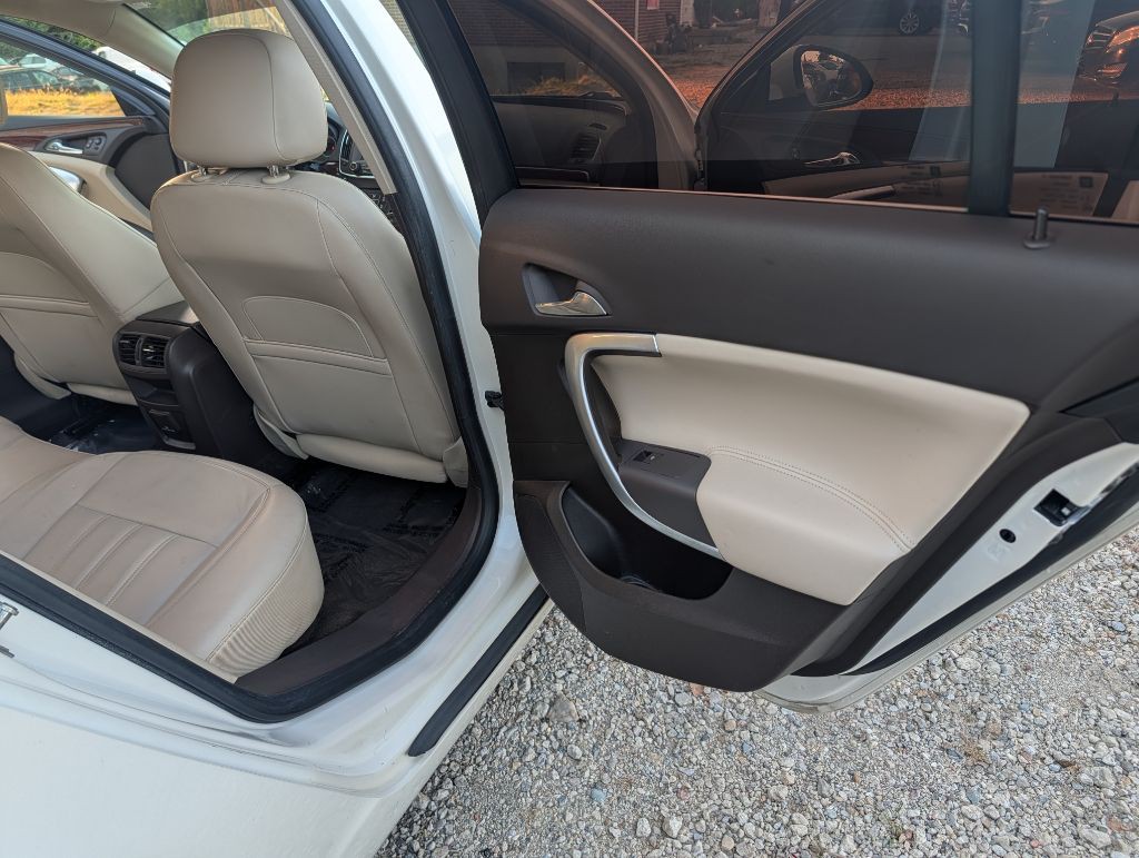 2015 Buick Regal Image 10