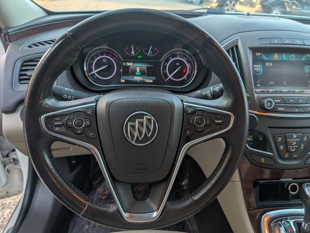 2015 Buick Regal Image 14