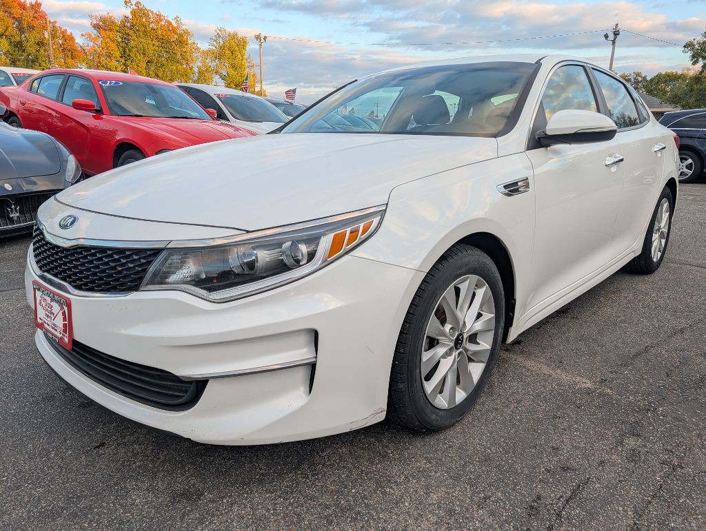 2016 Kia Optima Image 3