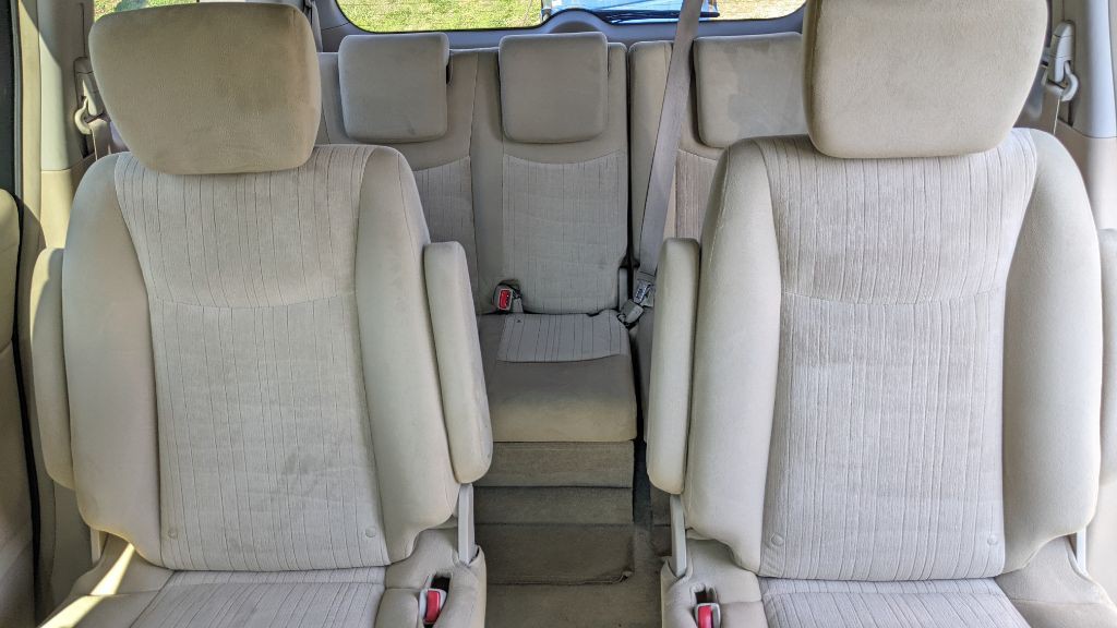 2012 Nissan Quest Image 14
