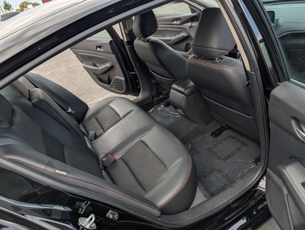 2019 Nissan Altima Image 11