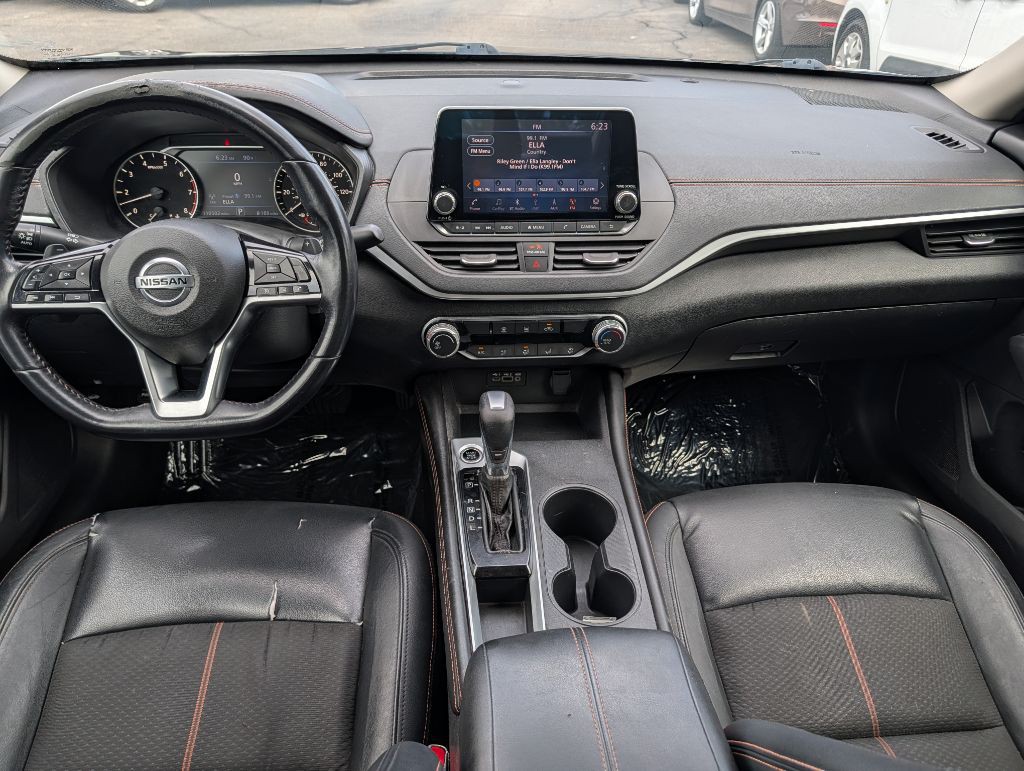 2019 Nissan Altima Image 14