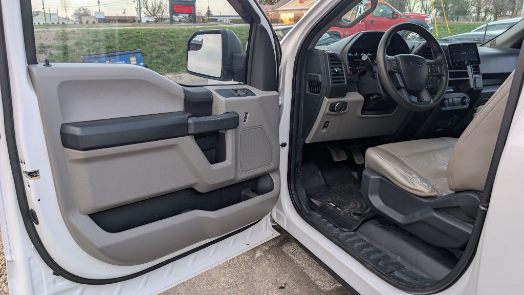 2016 Ford F-150 Image 8