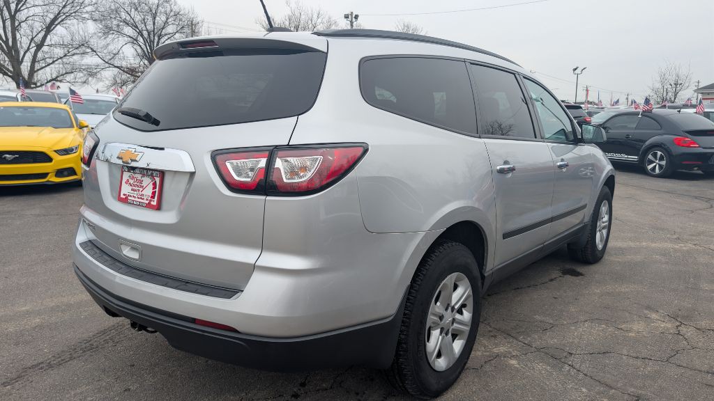 2017 Chevrolet Traverse Image 6