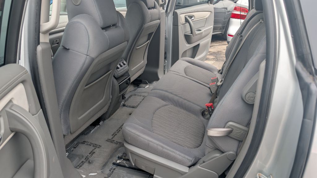 2017 Chevrolet Traverse Image 12