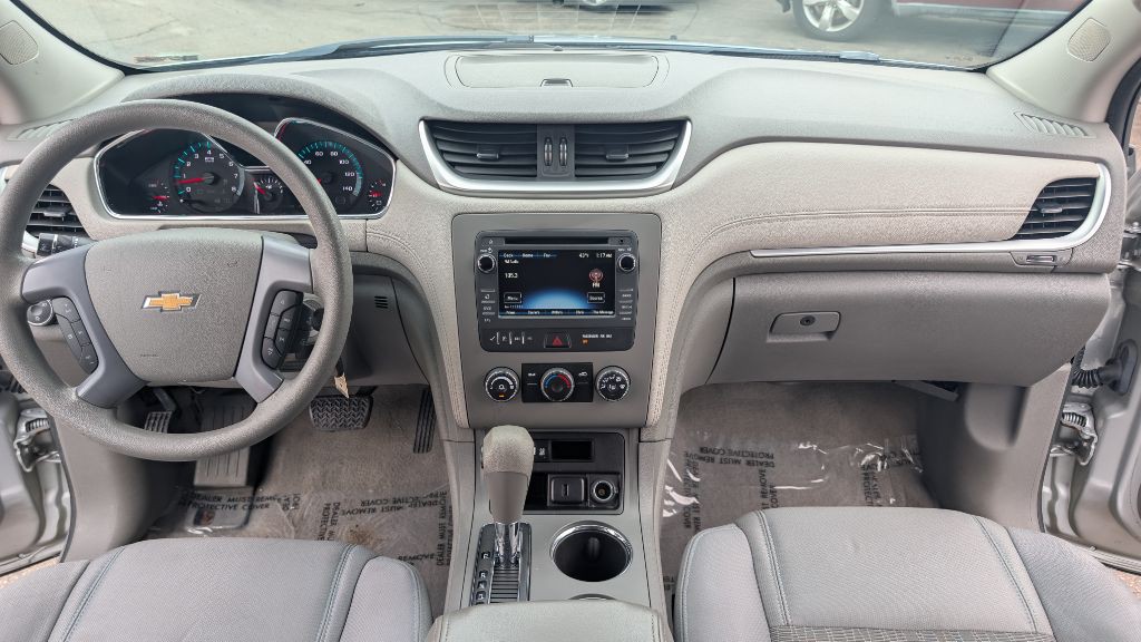 2017 Chevrolet Traverse Image 15