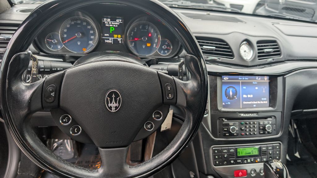 2009 Maserati GranTurismo Image 12