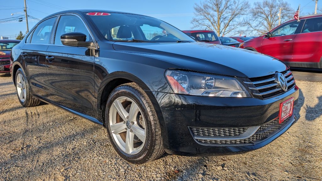 2014 Volkswagen Passat Image 4