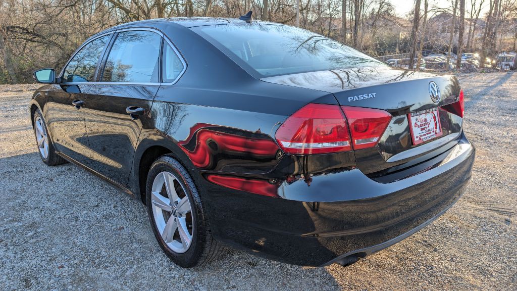 2014 Volkswagen Passat Image 7