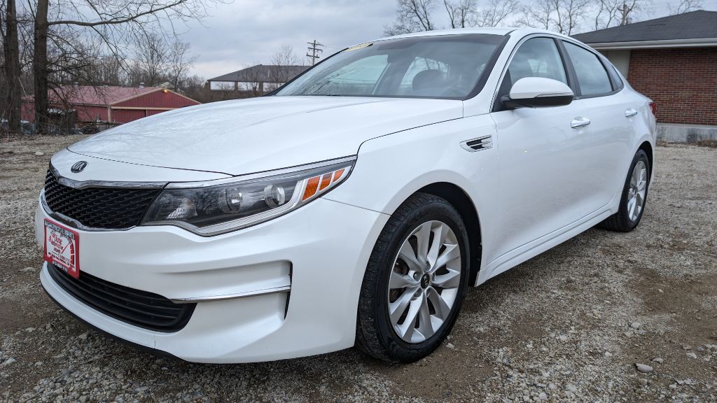 2018 Kia Optima Image 3