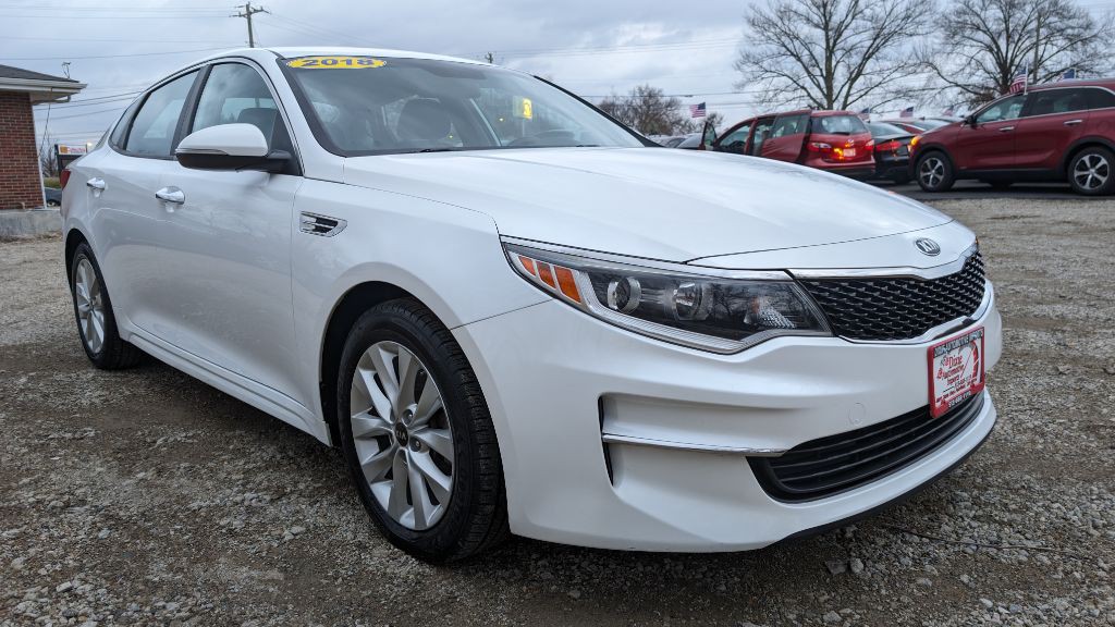 2018 Kia Optima Image 4