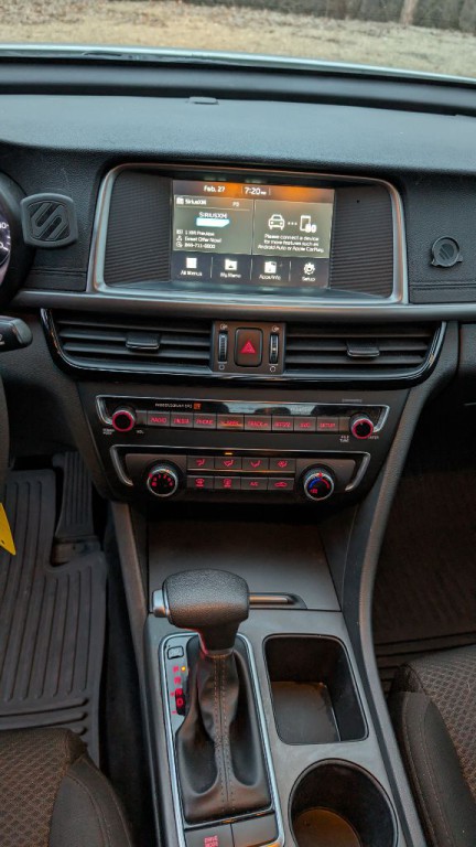 2018 Kia Optima Image 16